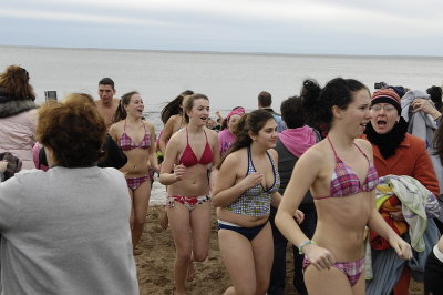 Set_KKG0116 09 plunge.jpg