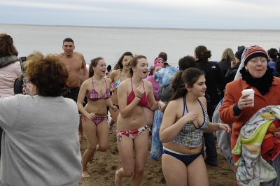 Set_KKG0118 09 plunge.jpg