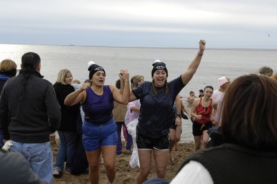 Set_KKG0121 09 plunge.jpg