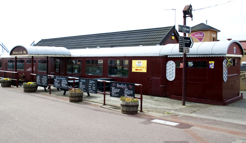 Cafe Train