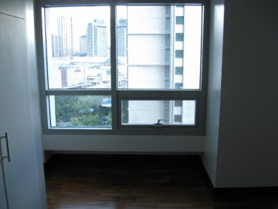 17) TRAG LT - 2nd room with view.JPG