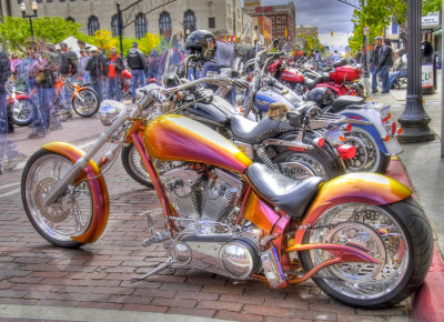 HDR - Bikes On The Bricks