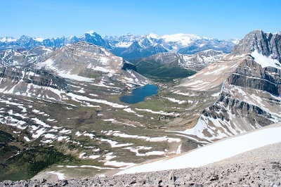 Boulder pass and Redoubt lake