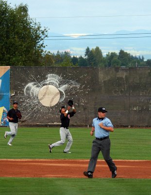 2010_0704_193618AA.jpg