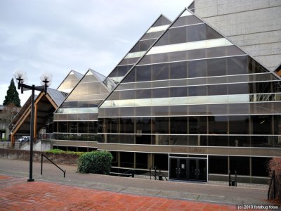 Hult Center