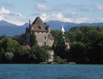 Boat Tour of Lake Geneva