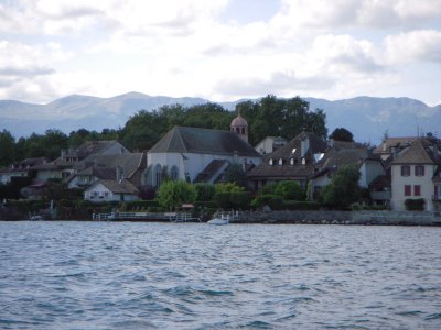 Boat Tour of Lake Geneva