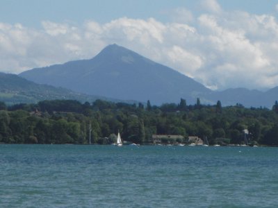 Boat Tour of Lake Geneva