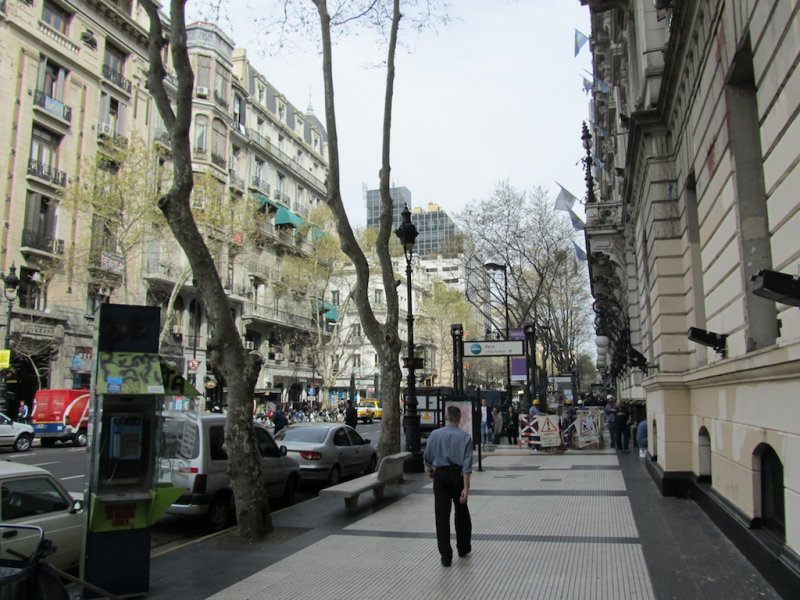 heading up Avenida de Mayo