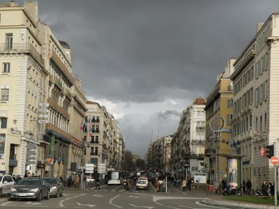 looking up the Canebiere boulevard