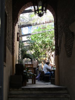 a pleasant cafe in north San Telmo