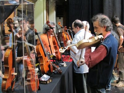 a luthiers' show at the old National Library