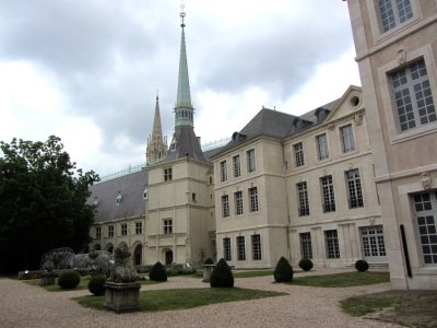 ...we head for the ducal palace and its museums