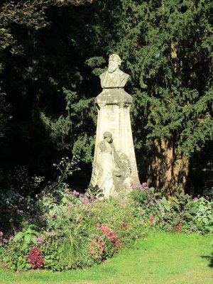 in the large Ppinire park, once a nursery for tree-planting around town