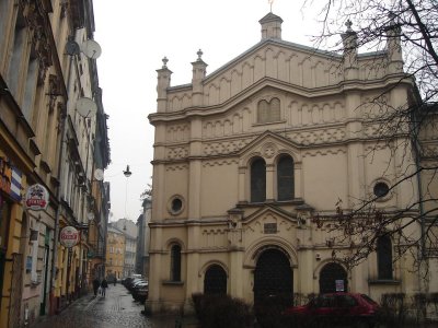 Tempel Synagogue (active Reform)