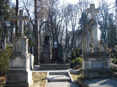 at Lychakivsky cemetery