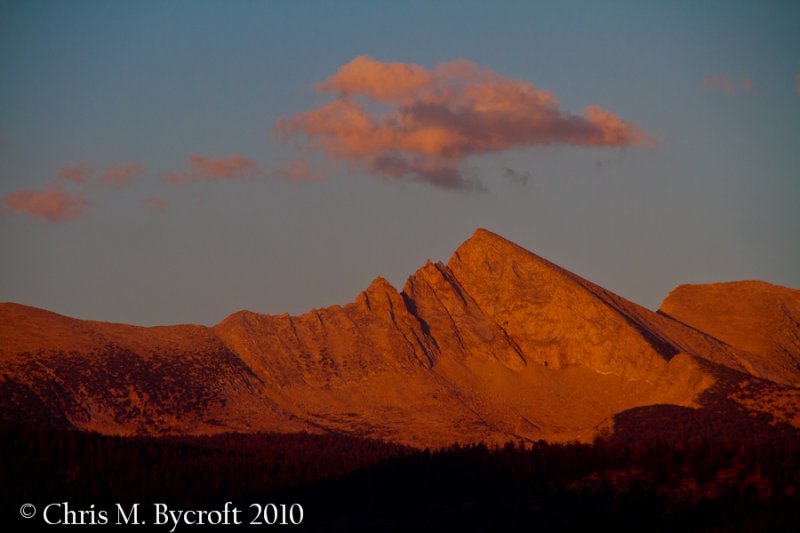 Sunset from VVR, mountain to east of Lake Thomas Edison