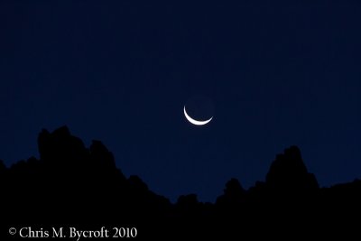 Day 21: Moonrise before sunrise