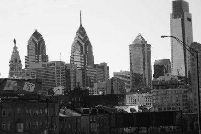 City skyline bnw_croped_1 WEB.jpg
