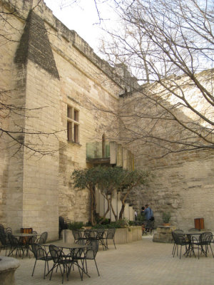 Avignon4.jpg