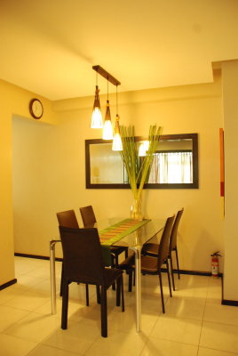 For Lease : Fully Furnished 1 Bedroom unit in Two Serendra