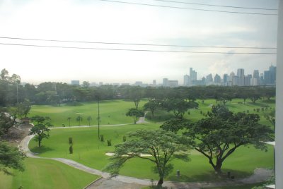 Manila Golf course from the unit.JPG