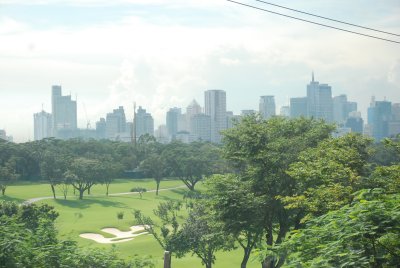 view of Manila Golf from Masters bedroom.JPG