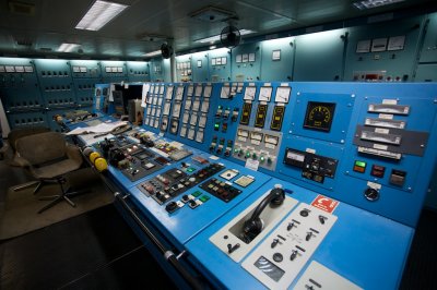 Control Room 01