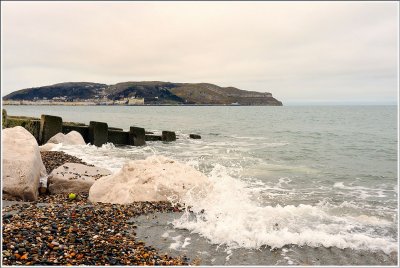 LLANDUDNO GREAT ORME AND PIER FROM NORTH SHORE