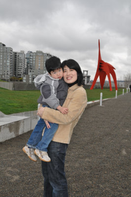 Nano and Mommy in Seattle