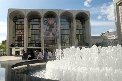 Lincoln Arts Center: Metropolitan Opera