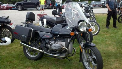never cared for this style BMW back int he day...now as Im older I find them to be cool