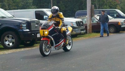 OH MY..VF1000R done up like a RVF