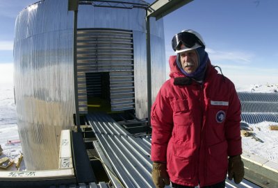 Jerry Marty, manager, South Pole reconstruction
