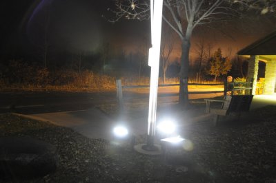 Flagpole illumination