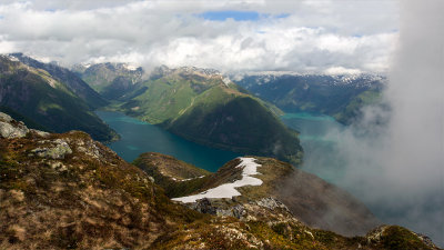 Vetlefjorden and Fjrlandfjord  - view from Tjuatoten