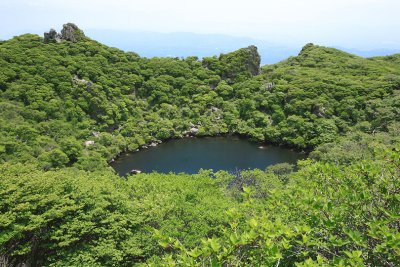 Oike_A pond on the summit of Mt. Daisen