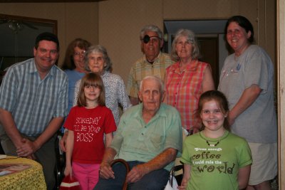 extended Dill family.JPG