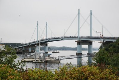 The O'Connell Bridge links Sitka to Japonski Island