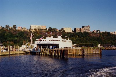Hudson River & New York Ferry