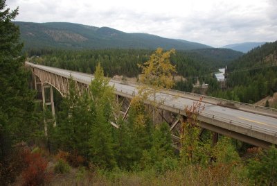US Hwy 2 & the Moyie River