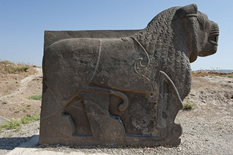 Ain Dara temple lion 0519.jpg