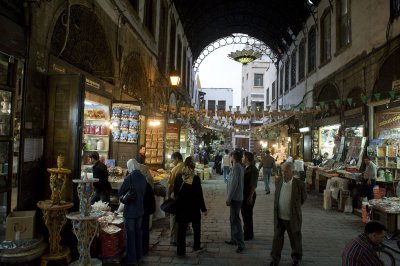 Damascus Suq al-Bazuriye (Spices Bazaar) 0448.jpg
