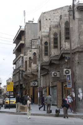 Aleppo al-Mutannabi Street 8961.jpg