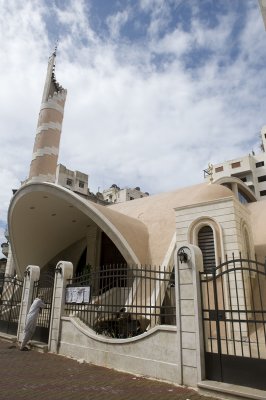 Latakia  Huryieh Mosque 4008.jpg