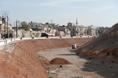 Aleppo Citadel september 2010 9919.jpg