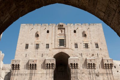 Aleppo Citadel september 2010 9937.jpg