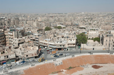 Aleppo Citadel september 2010 9976.jpg