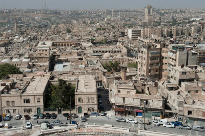 Aleppo Citadel september 2010 9978.jpg