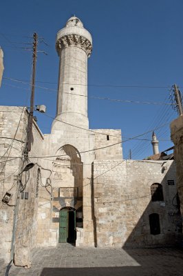 Aleppo al-Kamaliyya mosque 0243.jpg